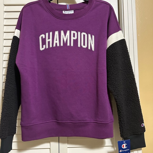 Champion sweatshirt sherpa sleeves new with tags purple and black - Picture 2 of 3